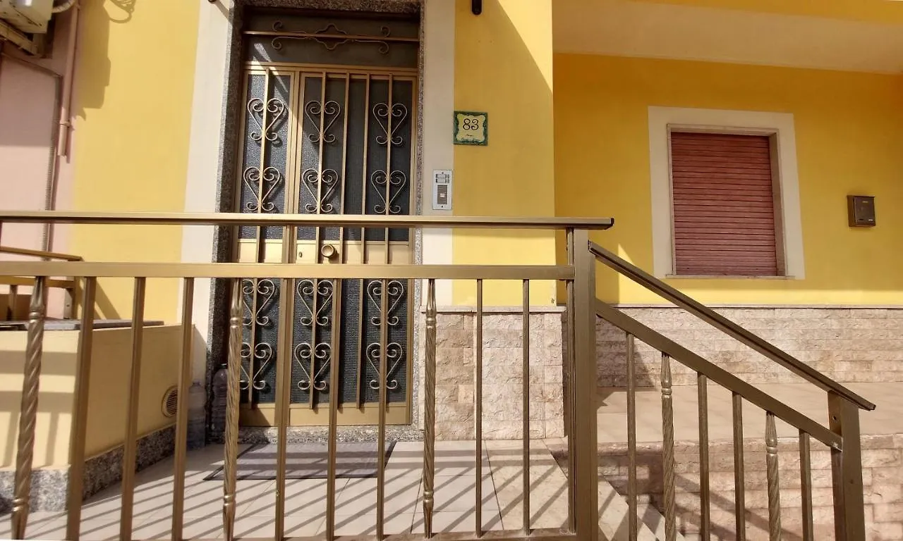 Casetta Orchidea - A Pochi Passi Dal Centro Lampedusa